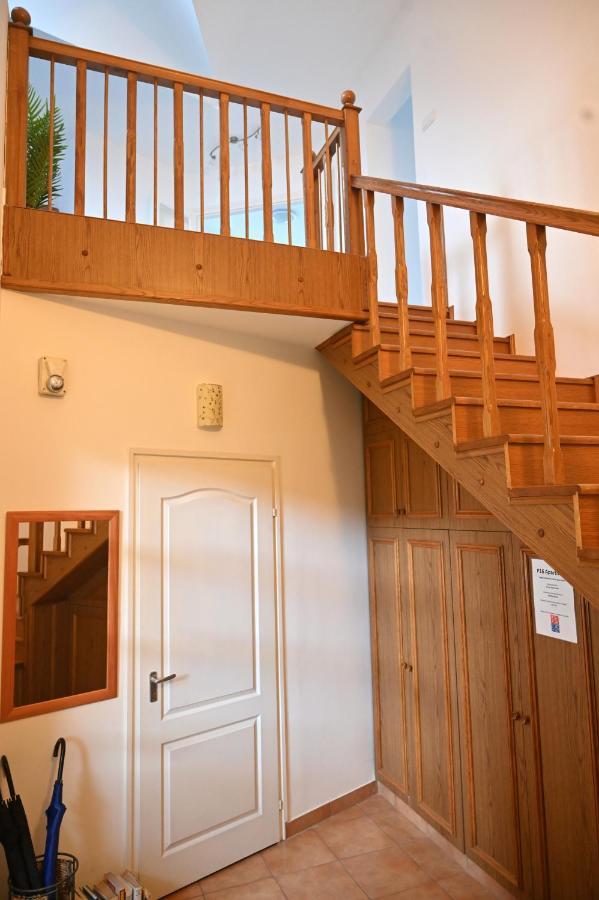 P16 Apartment Hajduboszormeny Esterno foto