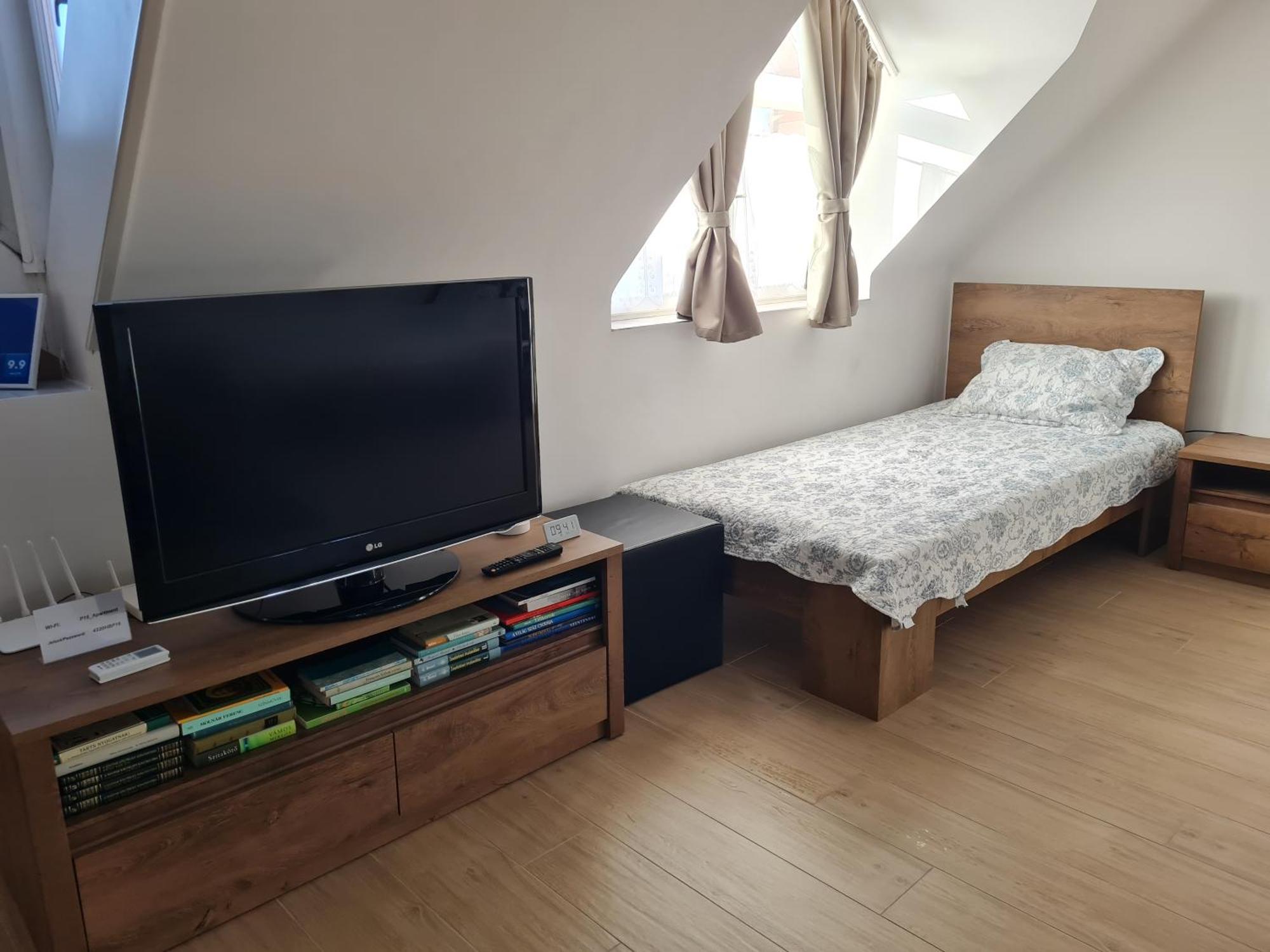 P16 Apartment Hajduboszormeny Esterno foto